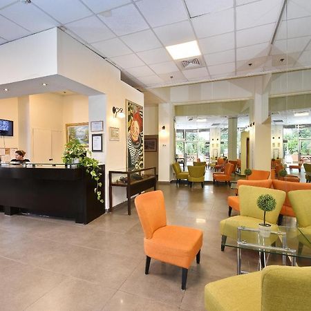 Pearl Of The Valley Hotel Kfar Tavor Exterior foto