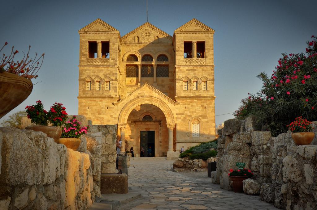 Pearl Of The Valley Hotel Kfar Tavor Exterior foto