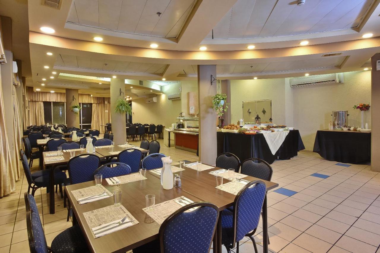 Pearl Of The Valley Hotel Kfar Tavor Exterior foto