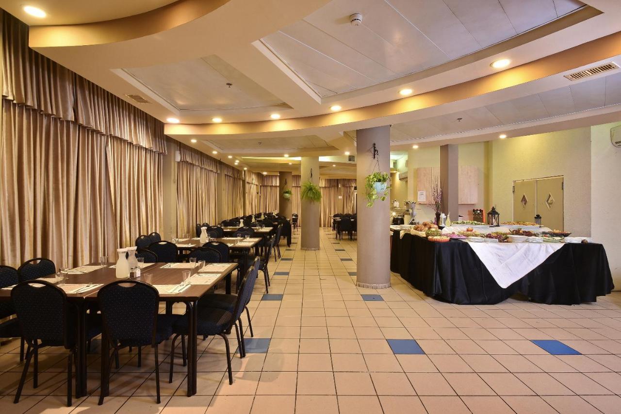 Pearl Of The Valley Hotel Kfar Tavor Exterior foto