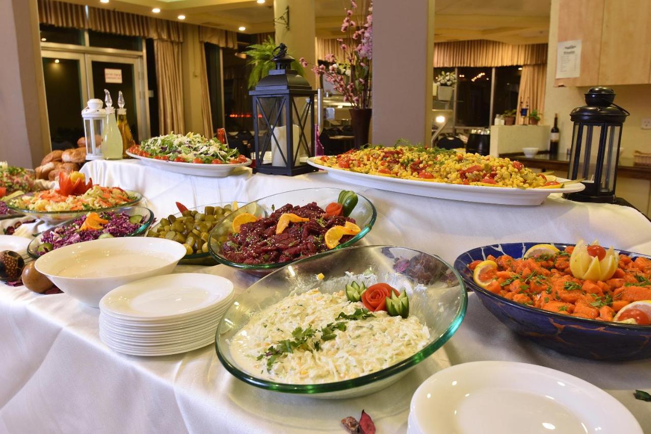 Pearl Of The Valley Hotel Kfar Tavor Exterior foto